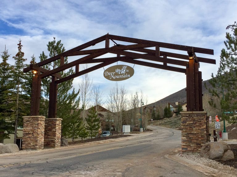 Panoramic view of Deer Mountain estates